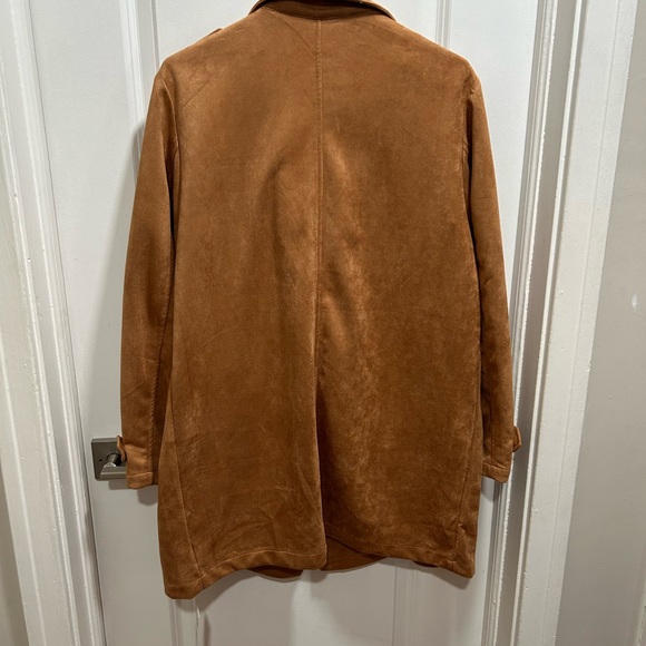 NWT Suede Jacket - Picture 4 of 6